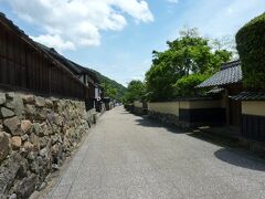 前回の続き。
出雲大社でお参りをした後は、社家通りへ。
京都のような古い町並みが、すごく良くて歩きやすい。

