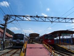 河口湖駅に着いたのは、１０時５５分だったヨ！