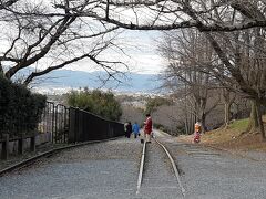 そう、もうお気づきの方も多いでしょうが、これがかの有名なインクラインです。