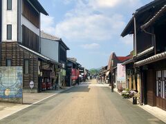 城下町入り口に到着ー。
雰囲気あります！素敵！

着物レンタルのお店が近くにあり、着物を着てデートしているカップルが結構いました。
