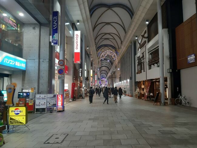 そしてアーケード街をぶらついて、夕食を取ってからホテルへ戻りました。