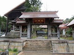 13:36 西福寺

室町時代後期に建立された曹洞宗の寺院。
幕末の名匠「石川雲蝶」彫刻や絵画、漆喰細工が見られる。

https://www.saifukuji-k.com/
