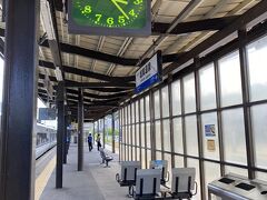 1時間半ほどで加賀温泉駅に到着。