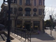 ダッフィーやダッフィーフレンズの商品を主に扱うショップです。

