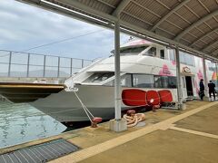 鳥羽湾めぐりは、こちらの船でーす♪(^o^)