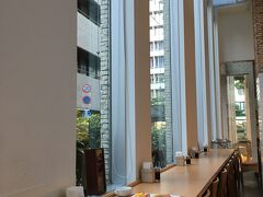 2日目。
ホテルの朝食を食べて出発。