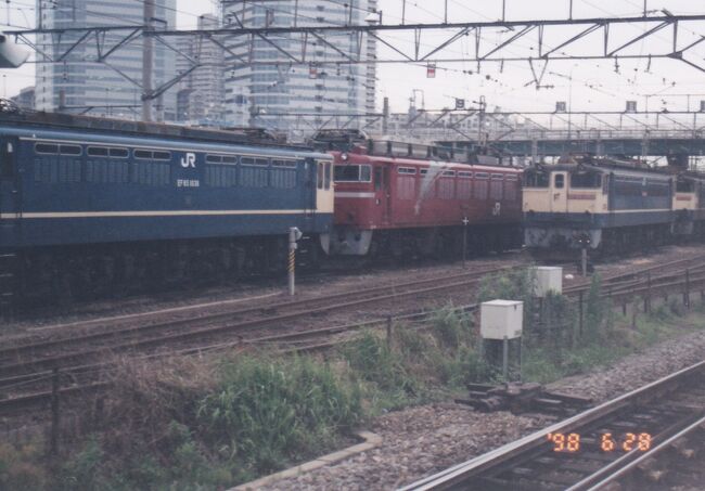 電気機関車基地