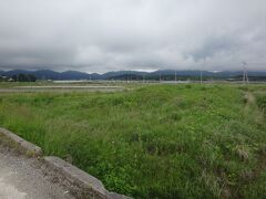 旧坂元駅にやって来た。
この場所で間違いない。