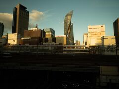 名古屋の辺りで日が暮れてきました。
次回は名古屋周辺の旅行記になります。
お楽しみに！