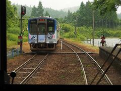 のどかな車窓が続く、第三セクター｢のと鉄道｣。現存区間の永い存続を祈りながら、現地を後にします。。