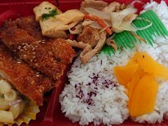 最終日も１階で朝食を受け取ります。
行くのが遅かったせいか（８時過ぎ・・・）、１種類しかありませんでした。
朝から少し重めだな・・・と思いながらも、しっかり完食(笑)

予定通り、8：30に部屋を出て、２階のフロントへ。
鍵を返して離島ターミナルへ向かいます。

