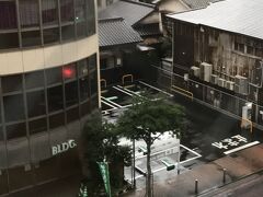 おはよう、今日は朝から雨だ
いい福岡だったな