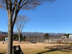 インターから少し車を走らせ、
ひるがの高原牧歌の里到着＾＾雲一つない天気で空気もきれい！