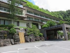 本日のお宿はここ。

「横谷温泉旅館」