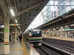 東京駅で5時20分、東海道本線普通列車沼津駅行きに乗り換え。