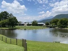 平日は2時間無料駐車場
食べすぎたので散歩がてらのショッピング
久々にきたら、平日15時以降は駐車代がかからないようです
