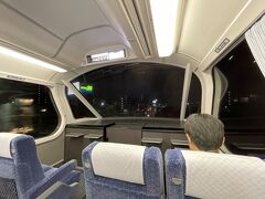 ＜名鉄名古屋駅＞

パノラマ車、前方が開けていて最高！
これに乗りたかったから嬉しい♪