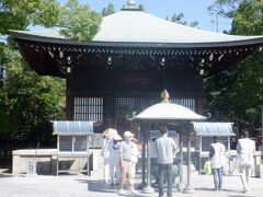 　大師堂をお詣りする方はこのお遍路で一番多いです。さすが高松の観光地だけあります。