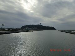 江の島：江の島に向かいます。