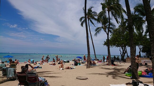 ワイキキビーチ<br />さすが人気のビーチですね。