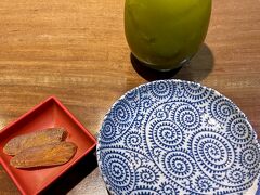 【和食レストランにて】

自家製カラスミと緑茶泡盛...in Brasil