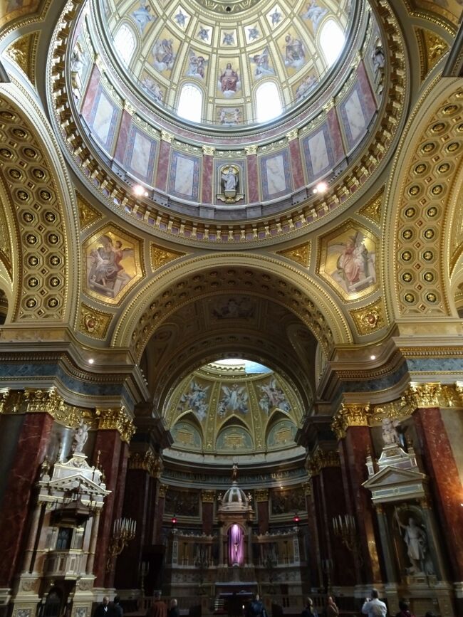 聖イシュトヴァーン大聖堂<br />Szent István Bazilika