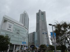 大都会、横浜。

みたいな感じでキャプションを付けたくなってしまう画像。