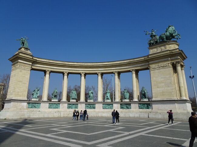 英雄広場<br />Hősök tere