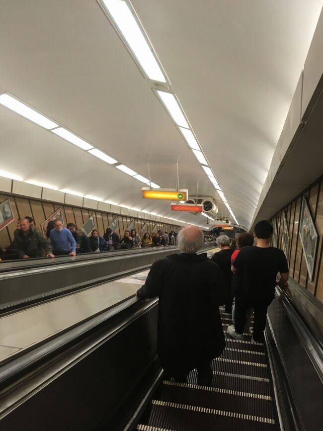 結構深いところ走っている。