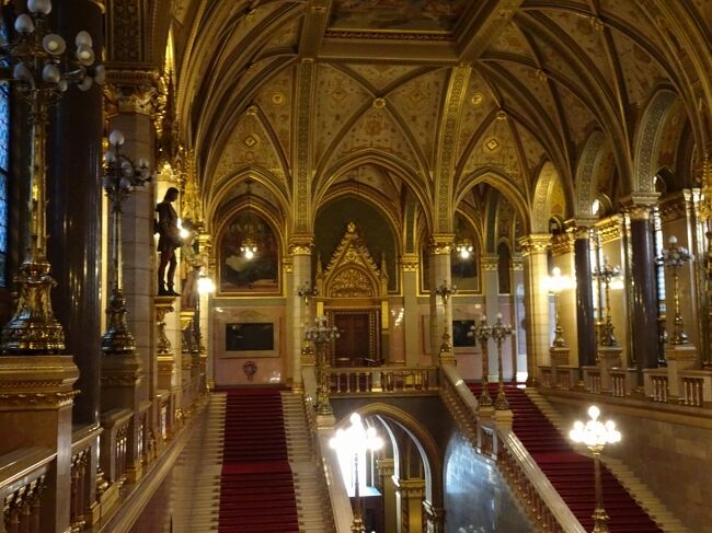 国会議事堂<br />Országház