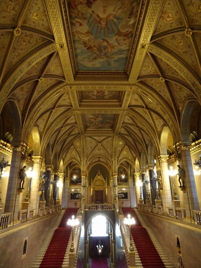 国会議事堂<br />Országház