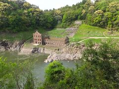 山道を歩いて５分で展望が一気に開けてこの景色が。一瞬、異世界に来た気分。
