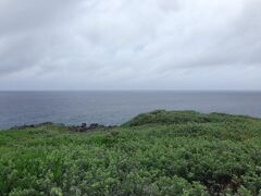 西港と北港をつなげる道すがらにある、北大東島の西端・黒部岬。道自体は多分前回はなかったはず。