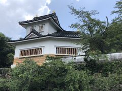 小倉公園　模擬櫓と石垣