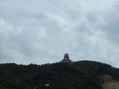 大阪、京都を抜け三重県へ、朝早かったので混雑も無くスムーズに行けました。
鳥羽水族館の近くで安土城がありました！
忍者キングダムとゆうテーマパークらしいです。