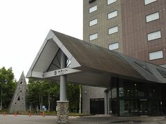 40分もしないうちに着いた。北天の丘あばしり湖鶴雅リゾートである。写真は翌日撮った。