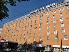 ホテル（Hotel Renaissance Karlsruhe）にチェックイン。（2021年現在、ホテル名がACHAT Hotel Karlsruheに変更されています）