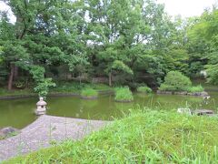 【府中の森公園を散策 東府中 2021/06/26】

今日の夕食は、姉とお蕎麦屋「萬蔵庵」へ行きます。その前に、府中の森公園を少々散策しました。