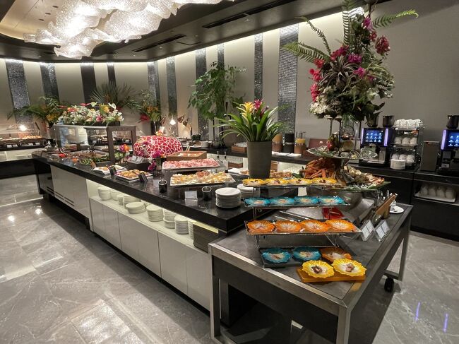 ハワイ サンデーブランチ カハラホテル横浜 ハワイアンブッフェ ベア Newマカダミアナッツチョコはパッションフルーツ味 逗子マリブホテル 横浜 神奈川県 の旅行記 ブログ By リンリンベルベルさん フォートラベル