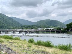 ここの景色は何回来ても落ち着くわ～(*^_^*)
人も少なかったので暫くベンチに座ってボーっと眺めていました。。

