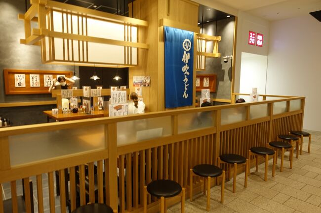 お店も開放的なので安心。