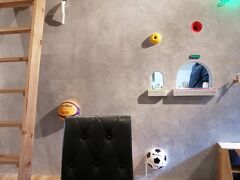 四条烏丸にある京都芸術センター一階の前田珈琲。
1993年に閉校した、明倫小学校の建物内にある。