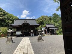 三井寺を目指していたはずが、いつのまにか入り込んでしまった。