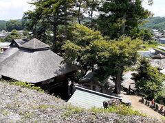 鎌原観音堂
あさまのいぶきのすぐ下にあります
浅間山噴火の際、奇跡的に残ったのが鎌原観音堂だそうです