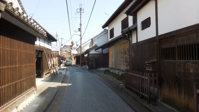 　まちや館を出て新町口まで戻り、改めて街歩きをします。