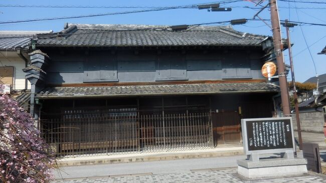 　柿本家住宅。１９１２年築と新町の中では新しい建物です。