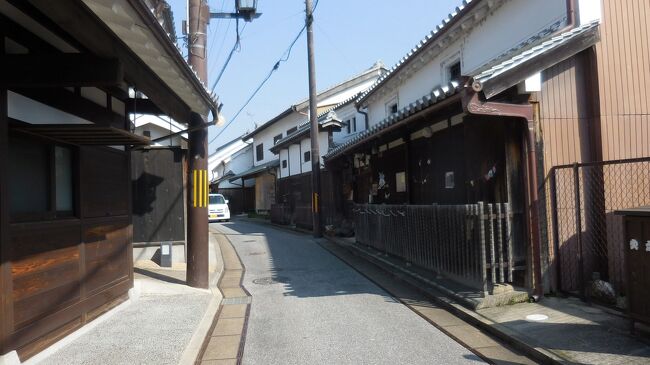 　新町通りから、