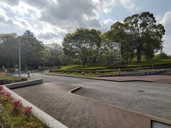 博物館がある公園は、佐倉城址であり、城の遺構があり、また植物園があります。東京に戻る時間を考え、また疲れたということもあり、帰ります。