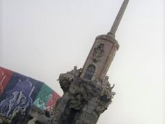 5日目の午後は、セビリアから2時間かけてコルドバに到着。

「サンラファエルの勝利塔」