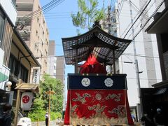 祇園祭りの夜はもっと雰囲気が高まり綺麗になると思います。